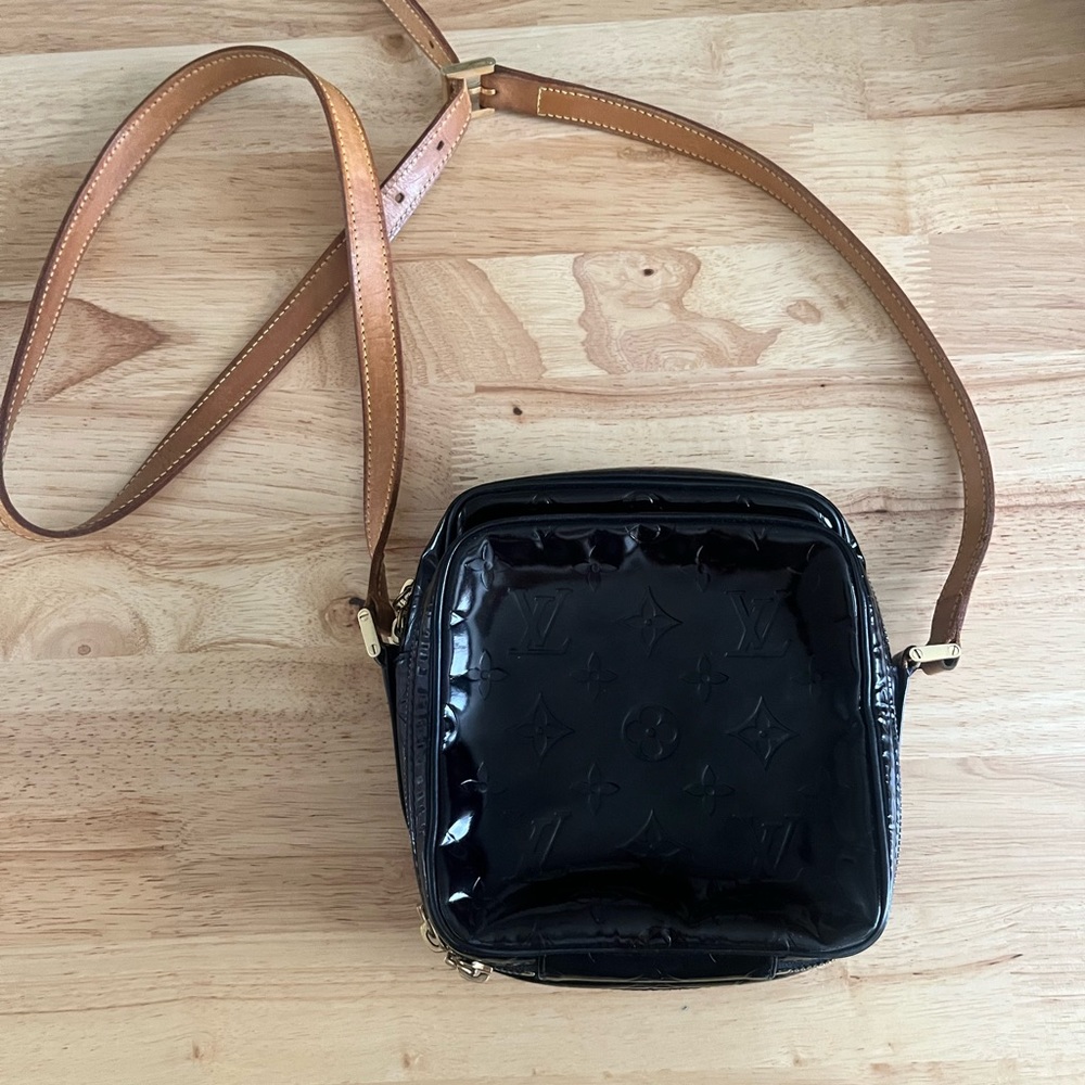 Louis Vuitton Vernis Wooster Crossbody